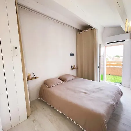 Maison Saint Pierre La *