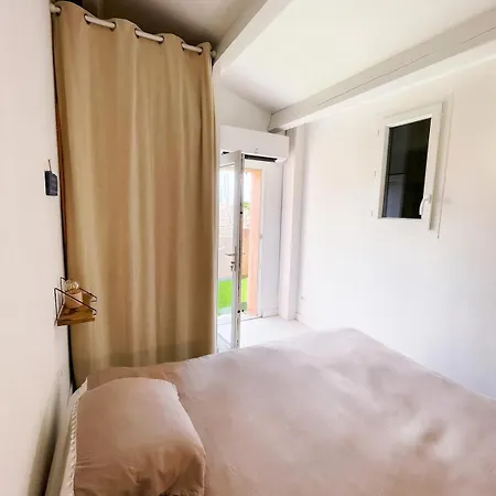 Semesterbostad Maison Saint Pierre La
