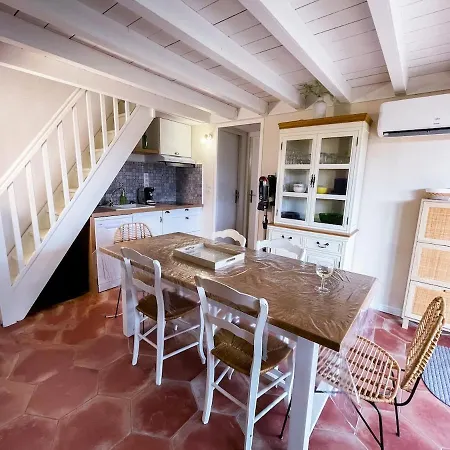 Semesterbostad Maison Saint Pierre La *