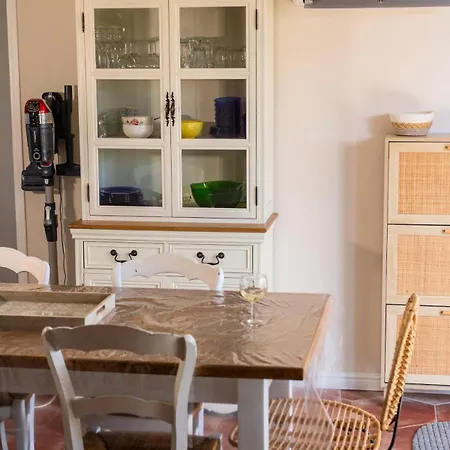 Semesterbostad Maison Saint Pierre La *